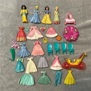 Polly Pocket Disney 4 Princess Doll Dresses Accessories 30 Piece Lot